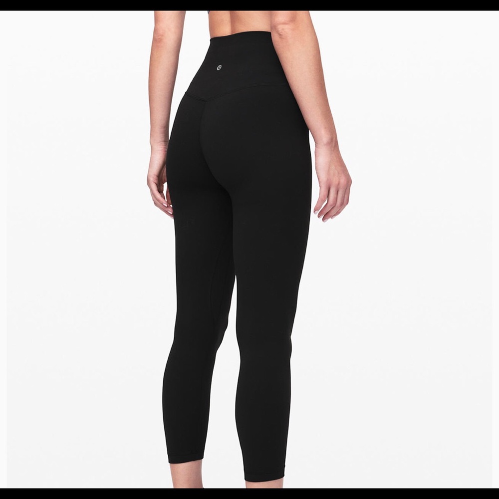 Black lululemon leggings